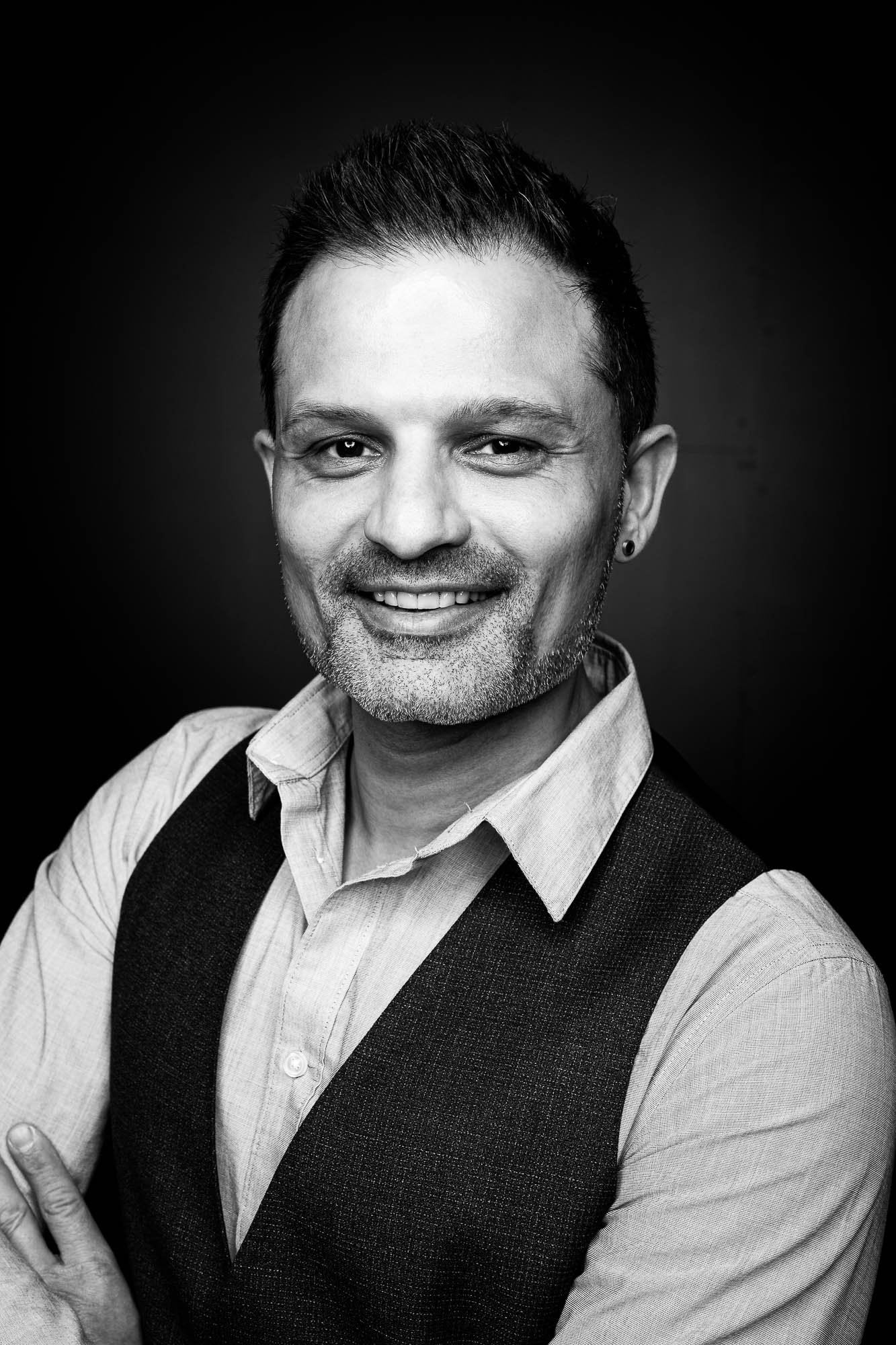 Export x3 Headshot  06242 Dez 01 2019 Headshot  Miro Nicole Nadine